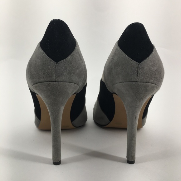 VINCE CAMUTO Gray Color Block Suede Pump Size 8 - Picture 4 of 8